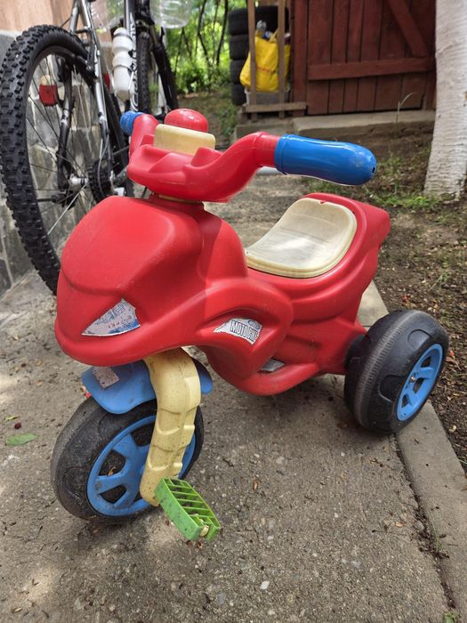 Bicicleta copii cu  pedale