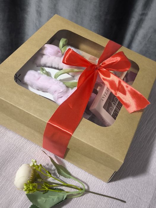 Подарок для любимой  бокс для девочек