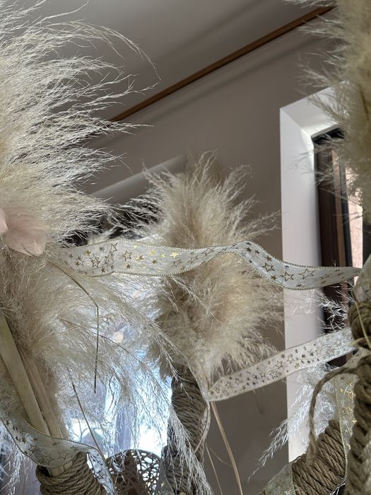 Изкуствено дърво с естествена пампаска трева