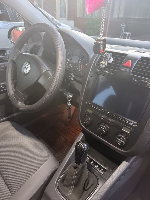 VOLKSWAGEN Golf 2006 — imagine 5