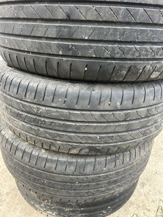 225 65 17 Bridgestone vara dot 2022