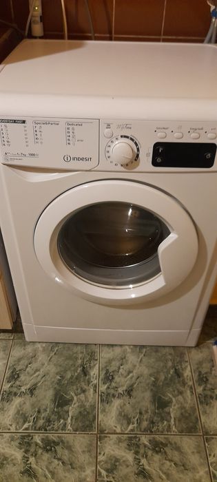 Пералня Indesit EWE 71083 W EU A+++ 7.0 kg 1000 oб/minИНВЕРТОРЕН МОТОР