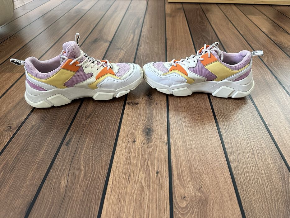 Adidasi Tommy Hilfiger 38
