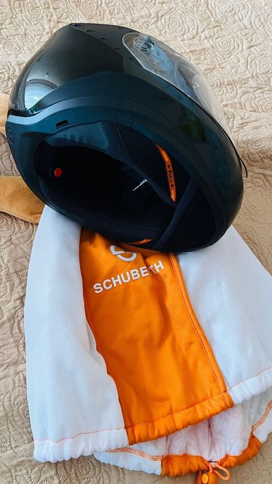 Каска Schuberth  XL