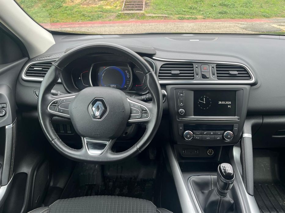 Renault Kadjar 1.6 dci
An fabricație 2016
Motor 1.6 dCi 130 CP diesel
Cutie manuală
Tracțiune față
Kilometraj: 140.000 km
Echipare Zen
Consum mediu: 4