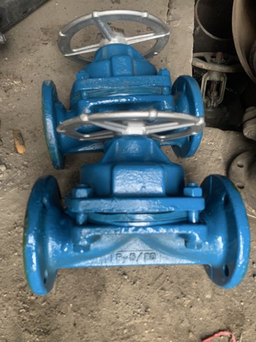 Задвижка стальная D-100