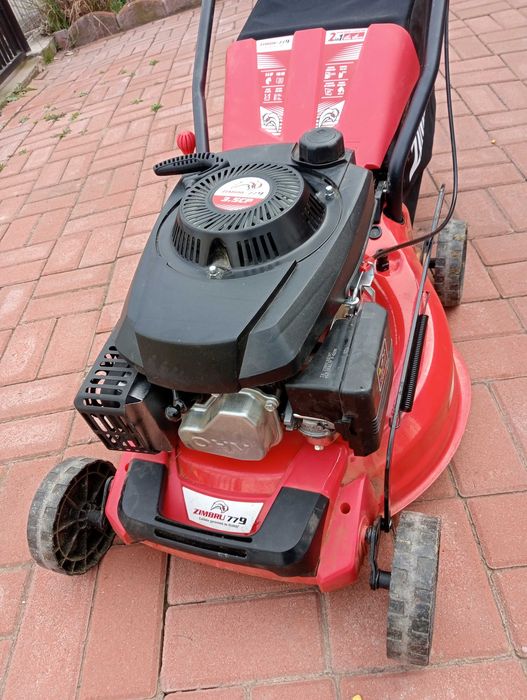 Mașină de tuns iarba sau gazon Zimbru 779  in  garanție