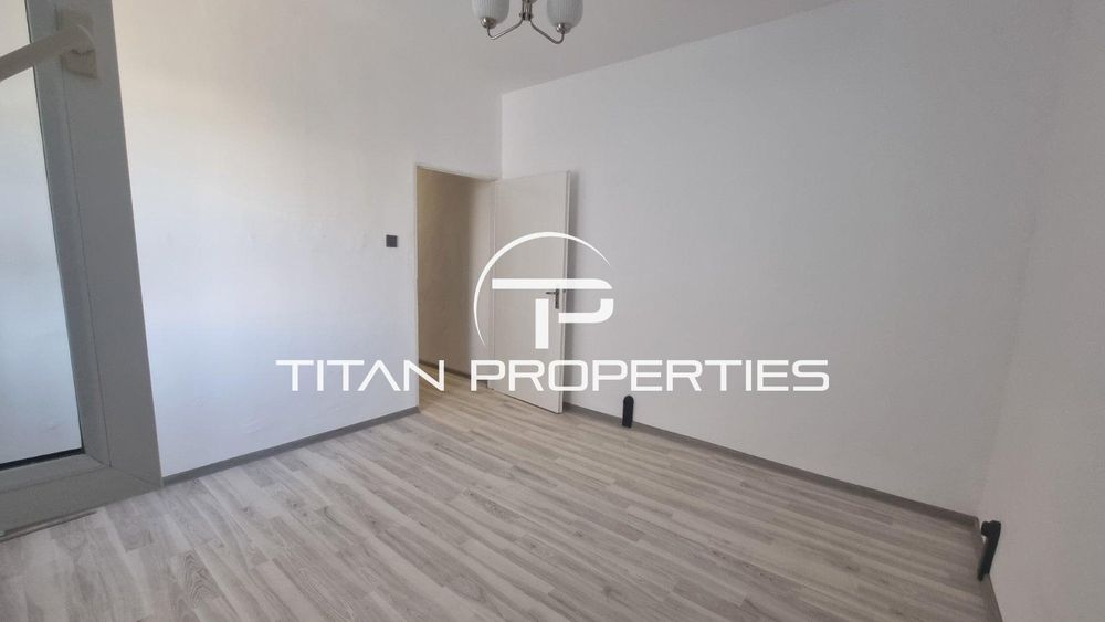 Продава се Двустаен апартамент в Пловдив, Тракия - 63 кв.м за 1739 €/кв.м - Снимка #4