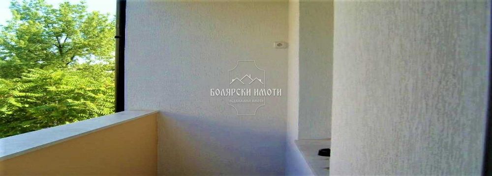 Двустаен апартамент под наем в Идеален център до Кооперативния пазар