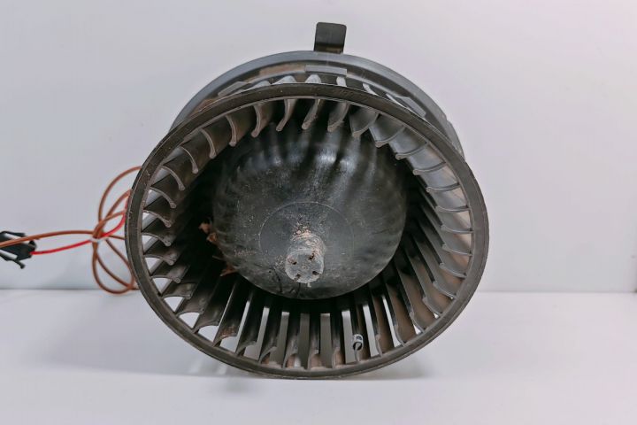 Ventilator habitaclu 6N1819021 Volkswagen VW Polo a 3-a generatie 6N