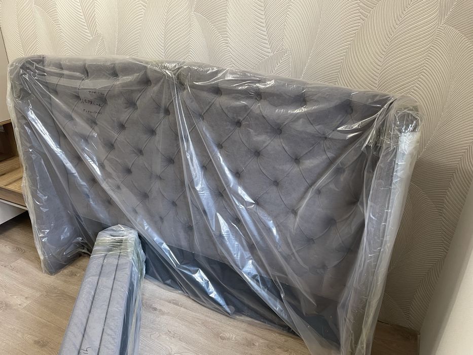 Продаю кровать 160/200