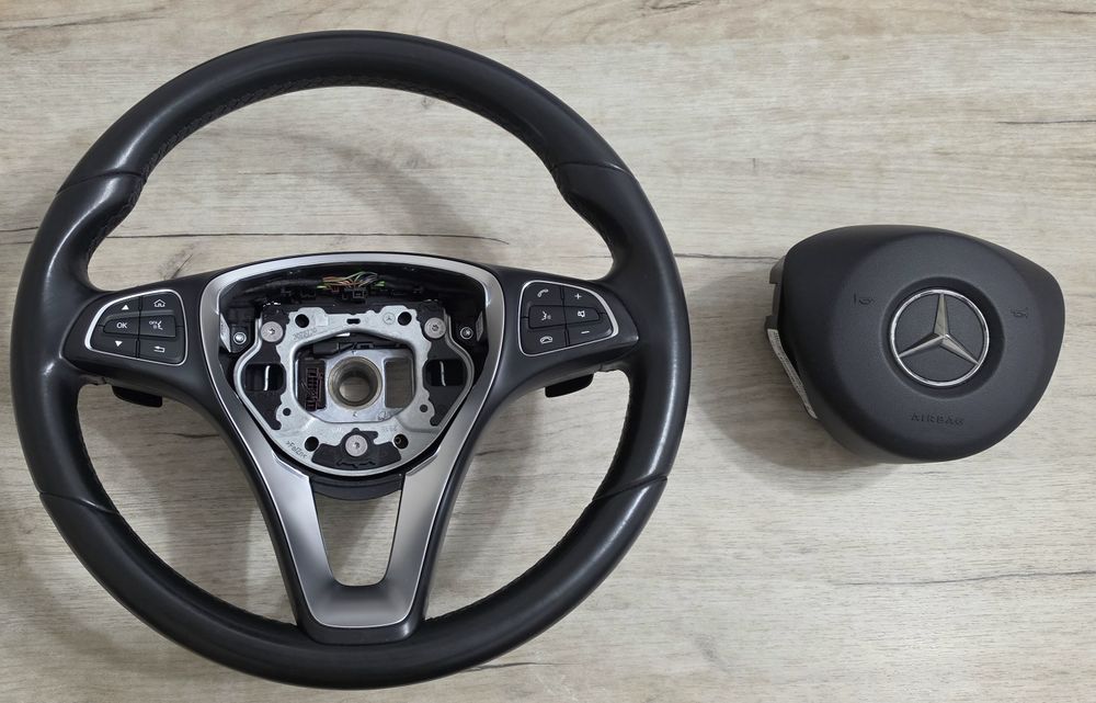 Volan Mercedes Benz pentru B class , C class , E class , GLC ,V class cu Airbag - stare foarte buna , fara defecte