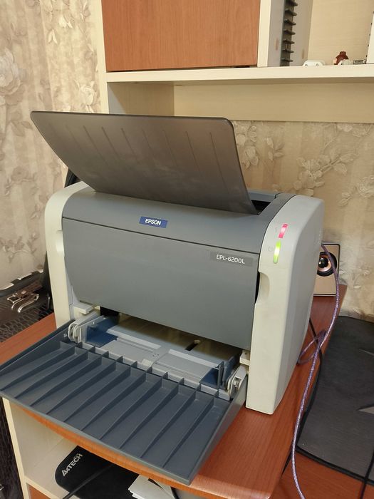 Принтер Epson  epl 6200l