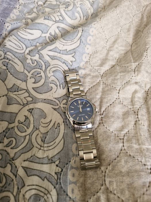 Часы Casio кварцевые