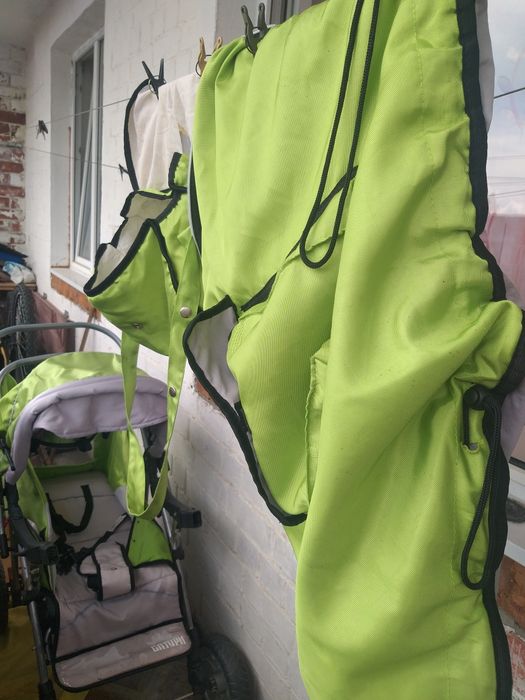 Продам коляску б/у