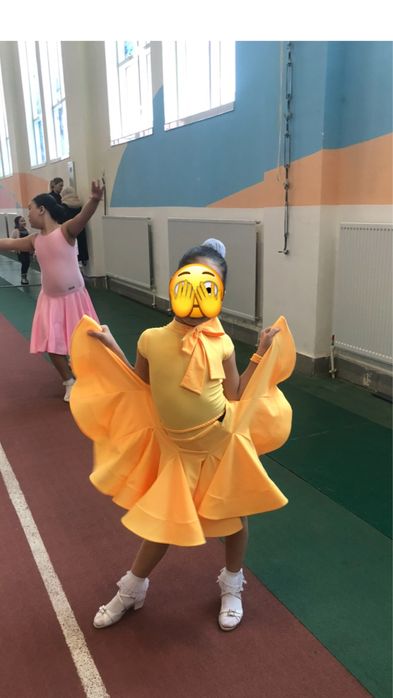 Спортивно-бальное платье