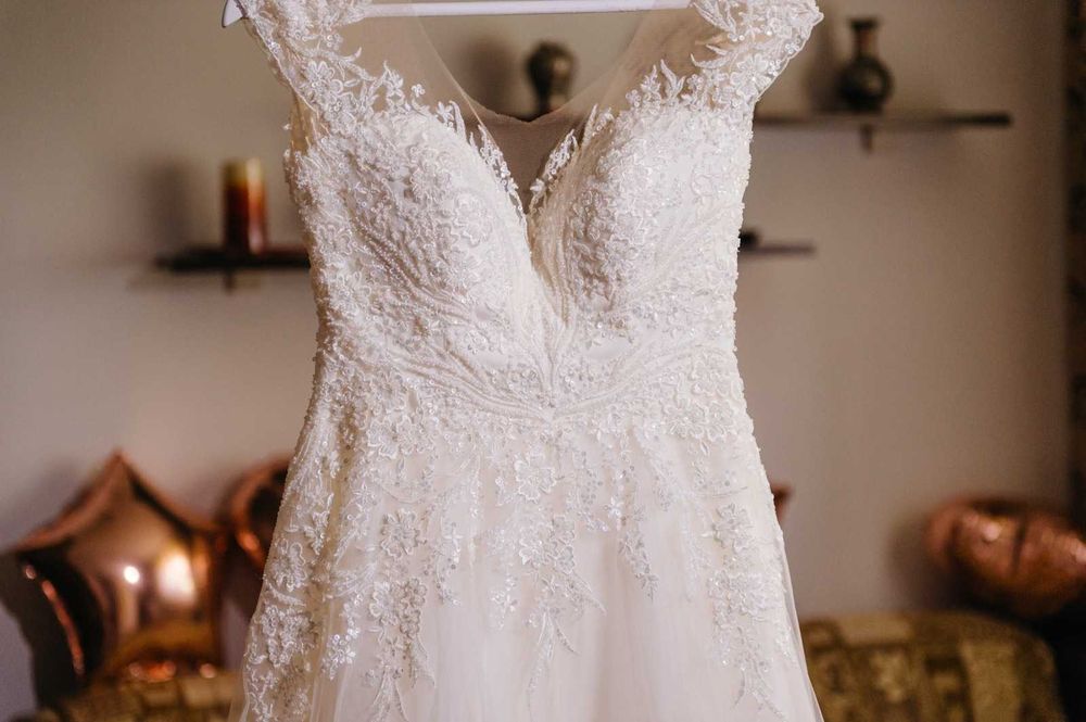 Rochie de mireasa+voal
