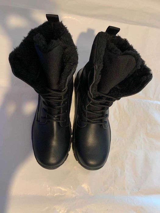 Bocanci  imblaniti  de dama   pentru anotimpul rece