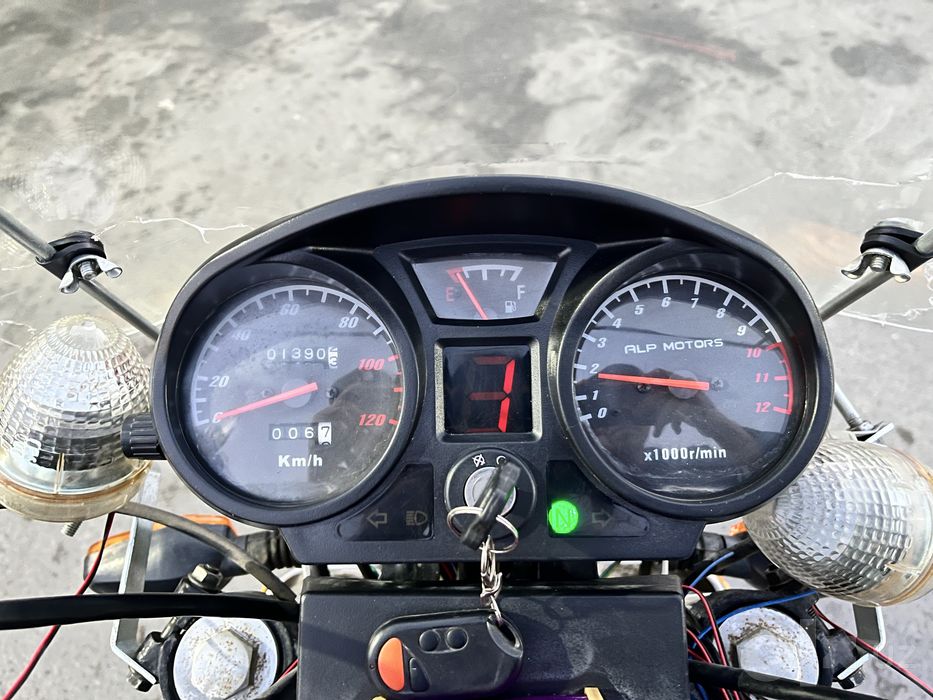 Alp motors 1 tonnalik