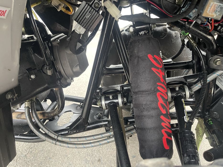 Продам квадрик 200куб