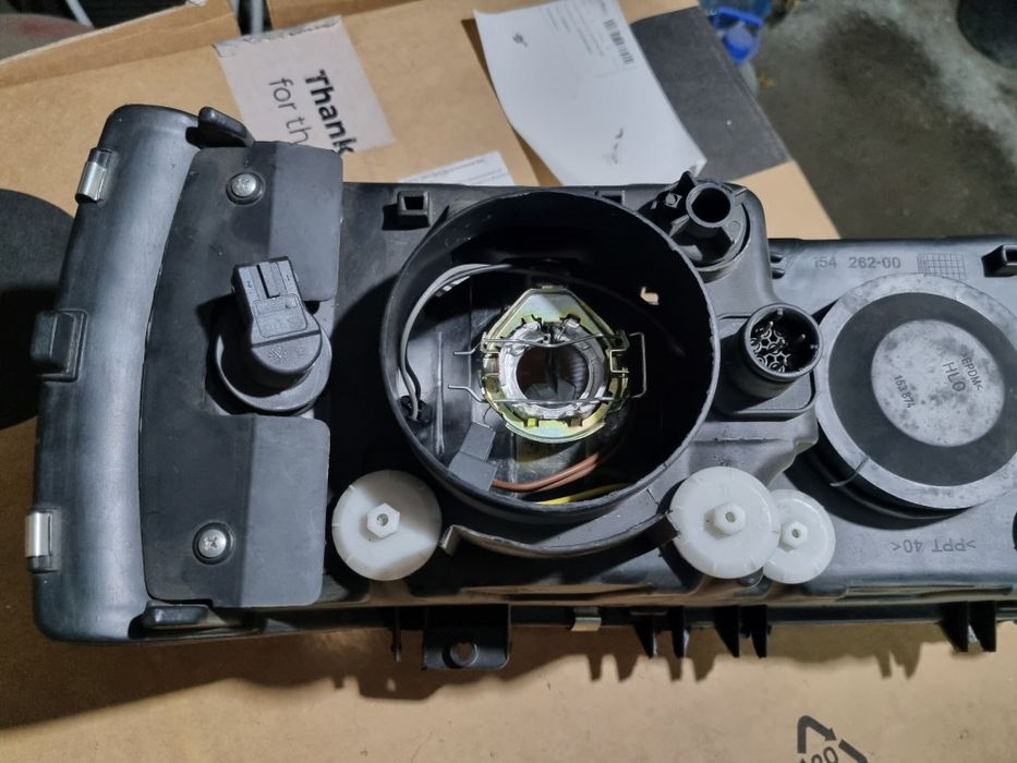 Фар за ДАФ десен