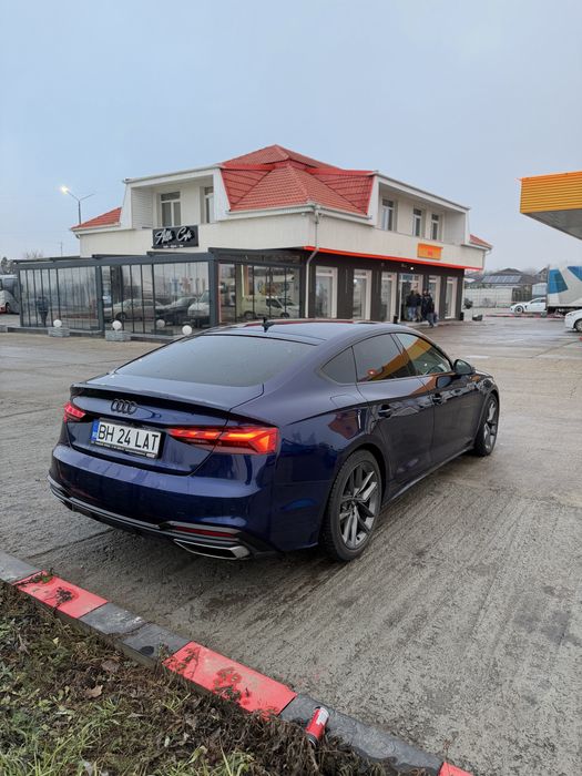 Audi A5 S-Line , competition