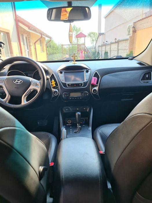 HYUNDAI ix35 2012 — imagine 4