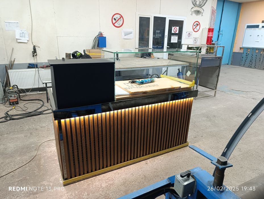 Vitrina haladelnık hamyonbop narxlarda