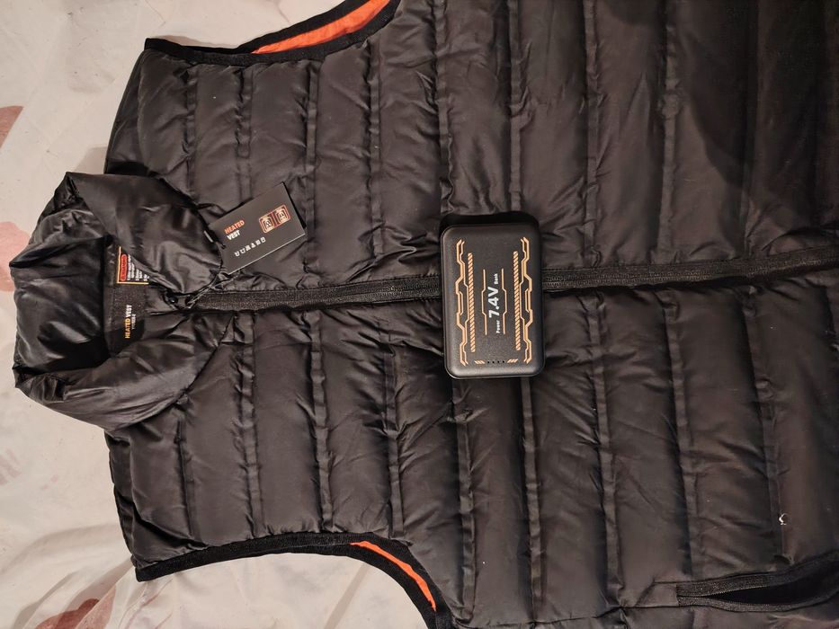 Продавам подгряващо елече размер "М"