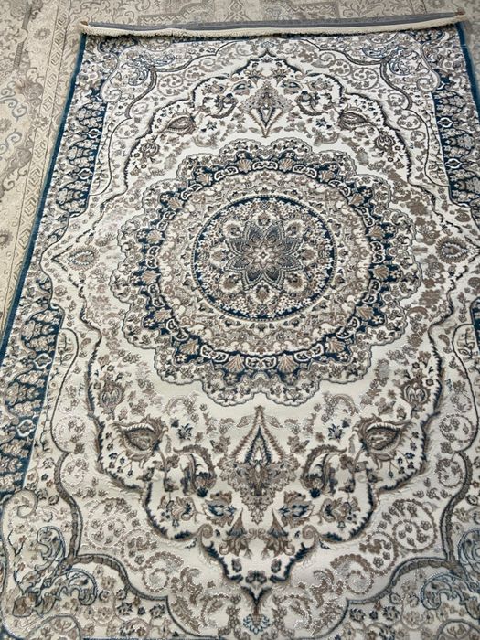 Продается Ковер турецкого производства.