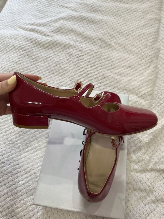 Продам туфли в отличном состоянии