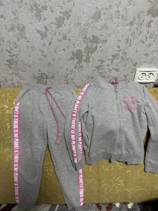 Детский костюм на 4-5 лет