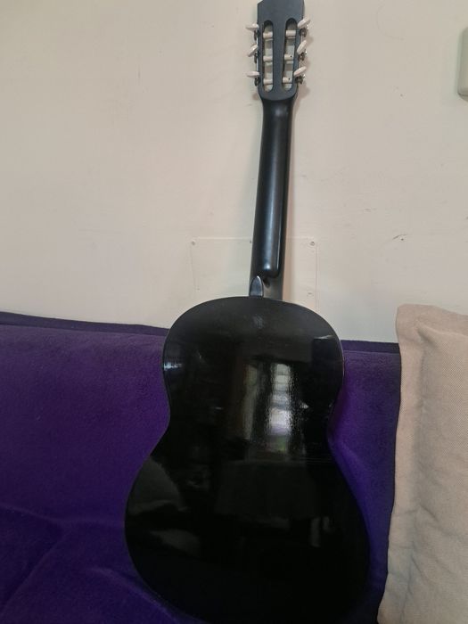 Китара Yamaha C40