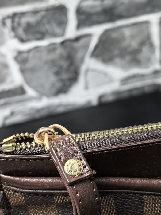 Luis Viton чанта тип плик