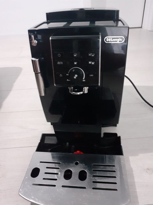 Aparat Cafea Delonghi