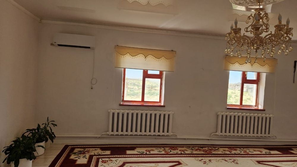 Майкомгеннен 4 бөлмелі үй сатылады