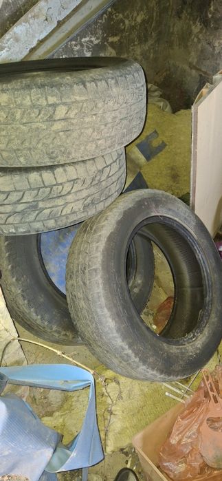 Продам 225/65/17.