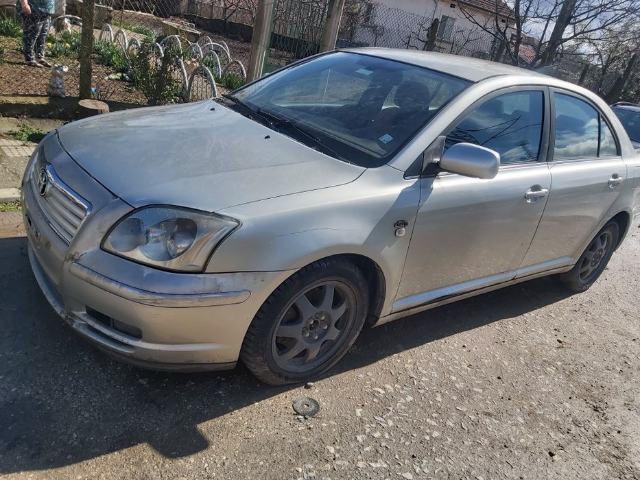 Тойота Авенсис 2.0 дизел 116к.с 2003 г