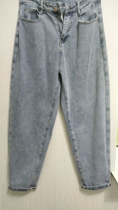 Джинсы женские стильные