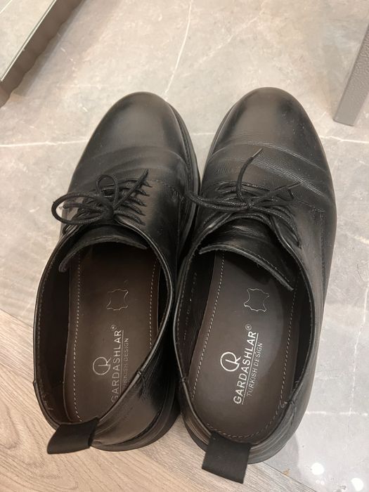 Продам осенние ботинки Cardashlar