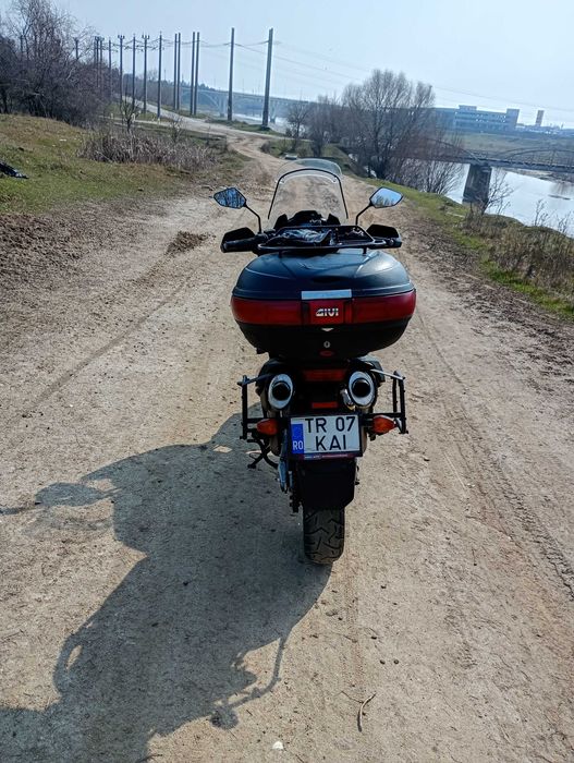 Aprilia etv 1000 Caponord