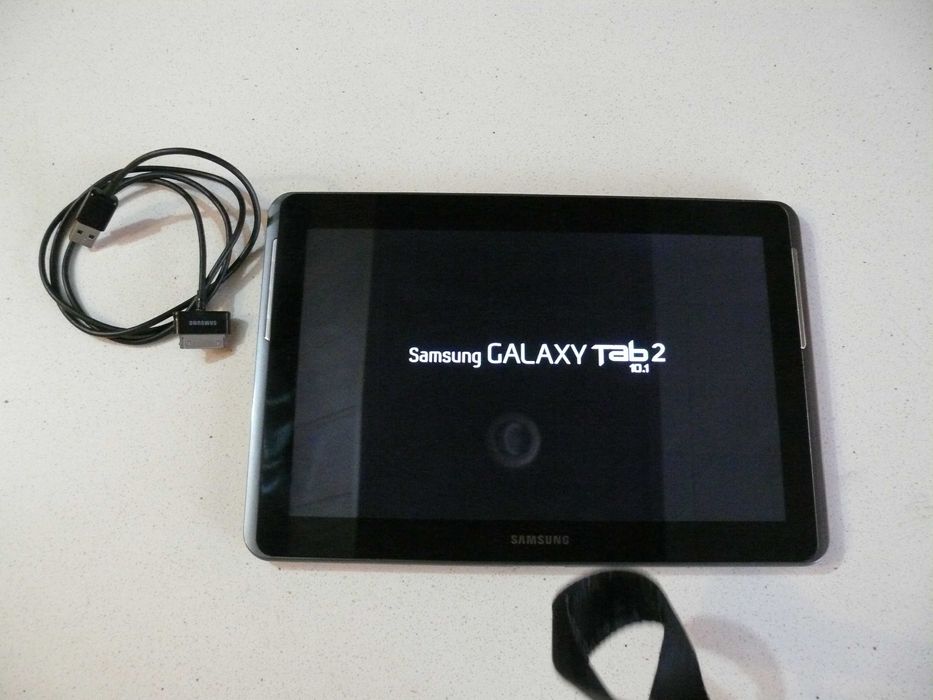 Tableta SAMSUNG Galaxy TAB 2 - 10.1’’ WI-FI