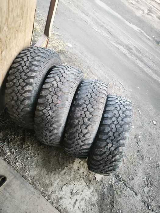 Продам бу шины gordiant off road