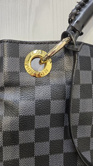 Geanta Louis Vuitton