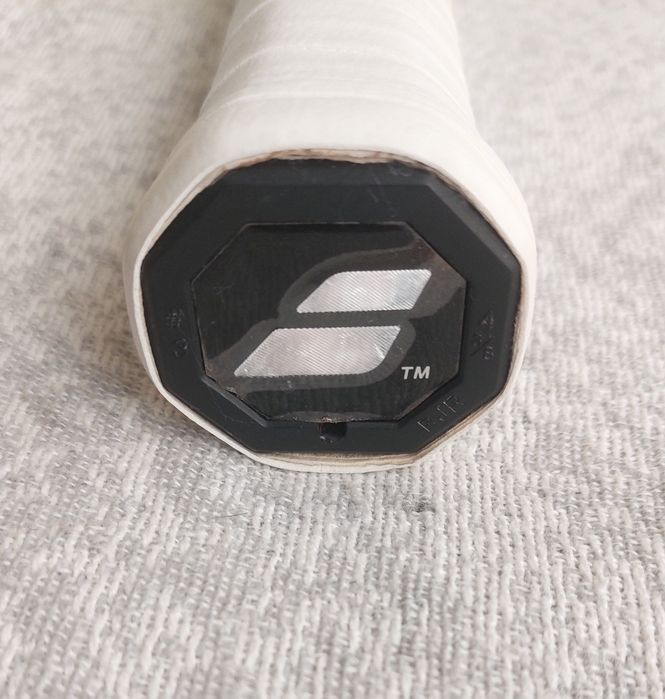 Babolat Pure Strike 98 18x20 - грип 3