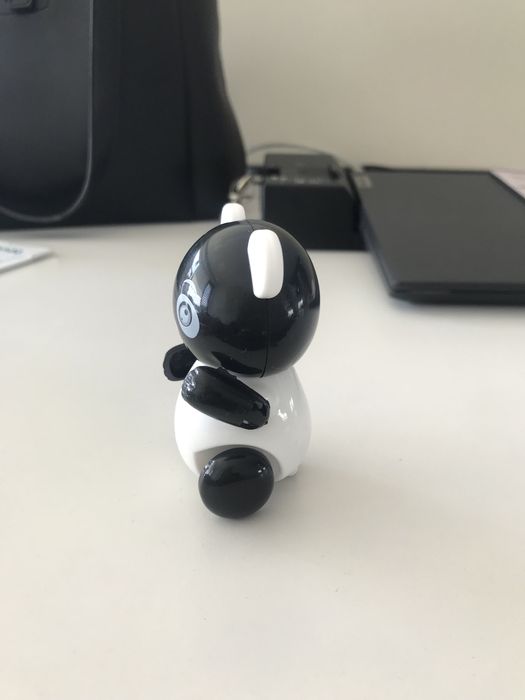 Детска пластмасова играчка мече