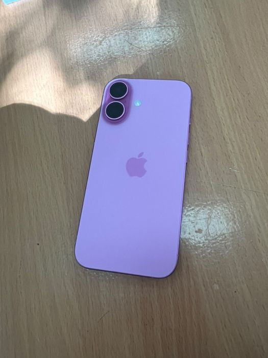 Iphone 16, с гарантией