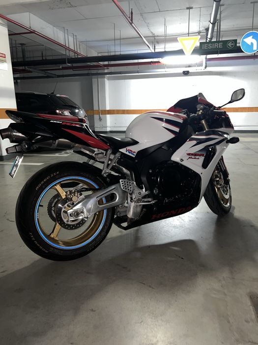 Honda CBR 1000RR SC57