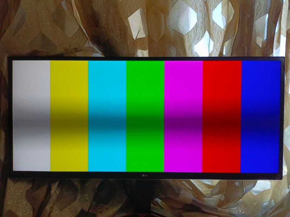 монитор 34" LG UM69G 75ГЦ UWHD 2560x1080 IPS 1мс