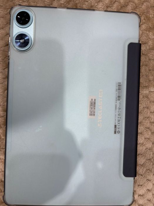 Продам планшет Teclast СРОЧНО